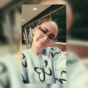 Meet your Posher, Samara